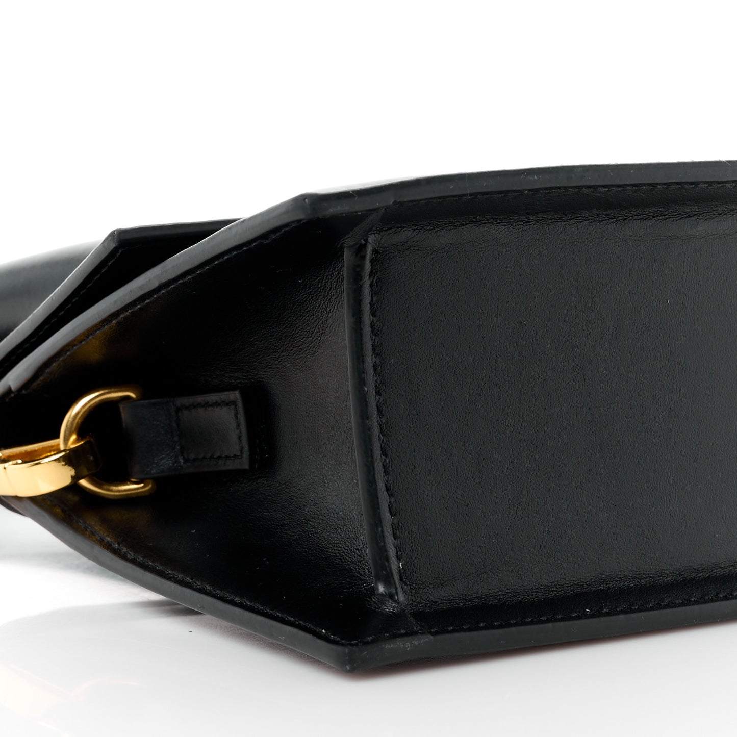 Smooth Calfskin Le Chiquito Moyen Black