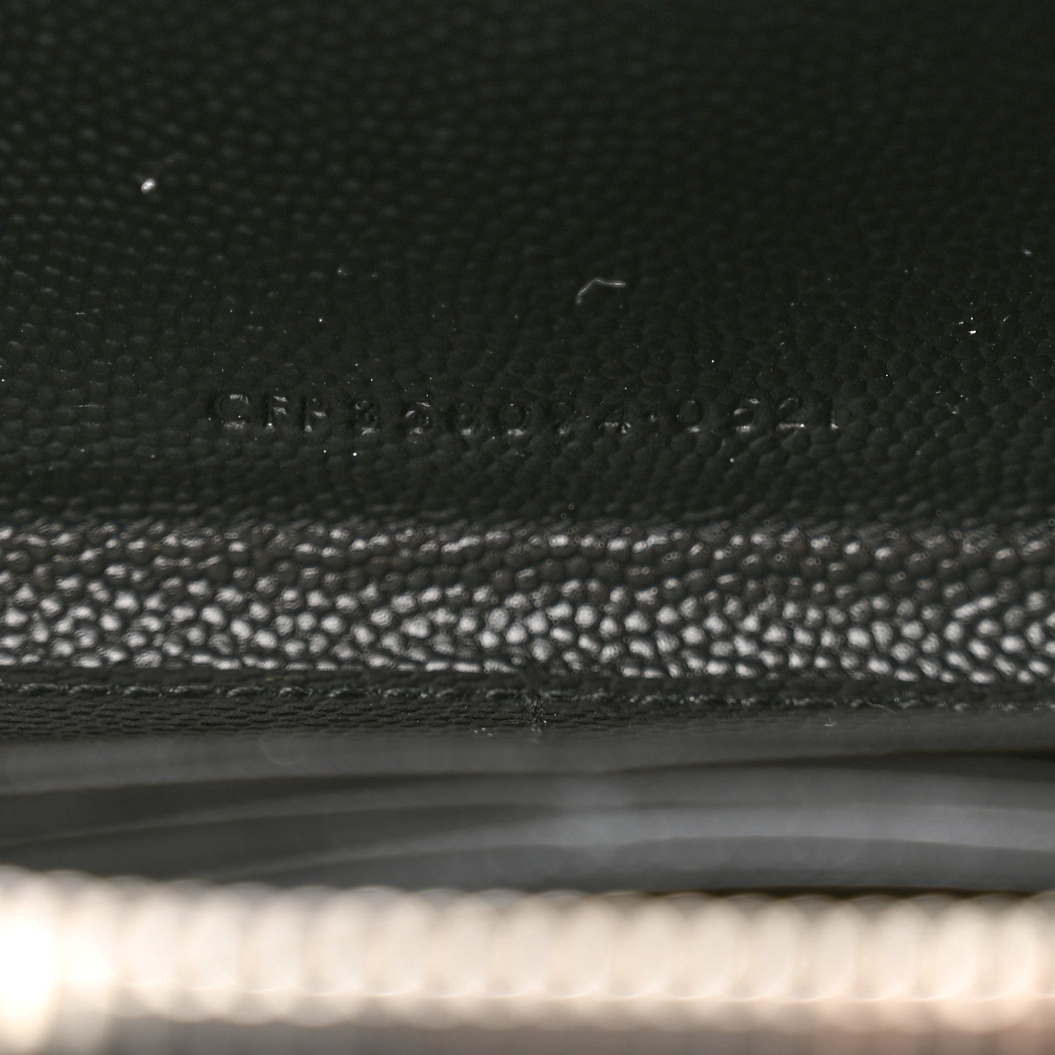Saint Laurent Grain De Poudre Matelasse Chevron Monogram Zip Around Wallet Black 8 of 9