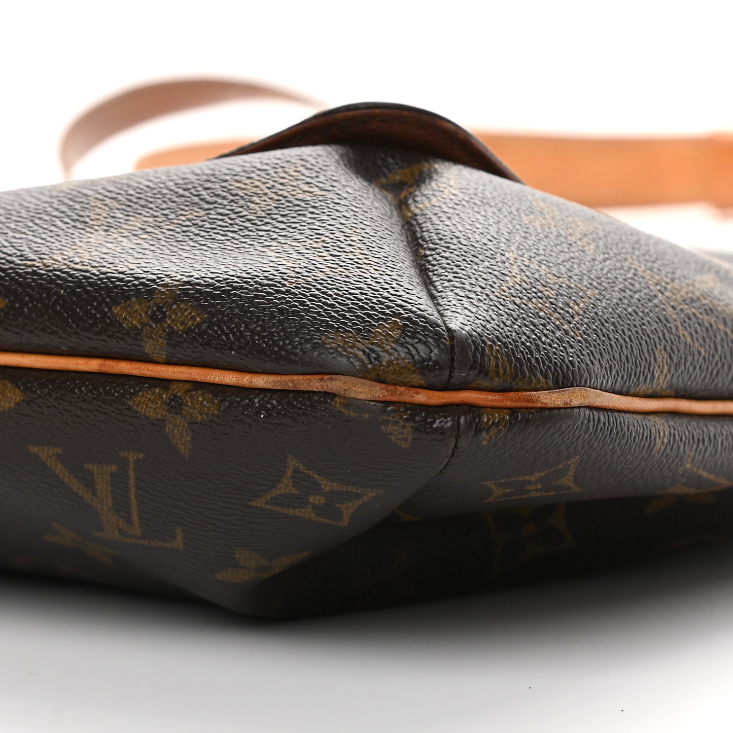 Monogram Musette GM