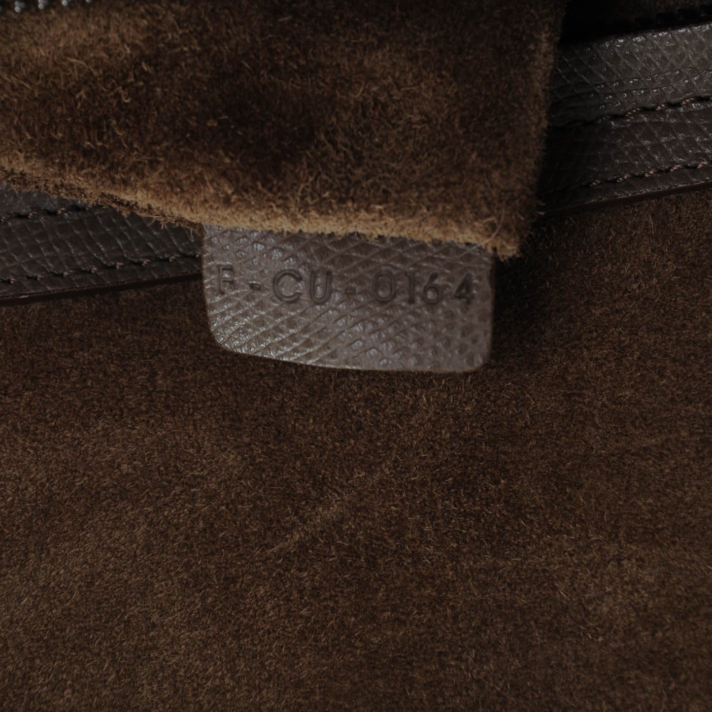 Grained Calfskin Medium Phantom Luggage Taupe