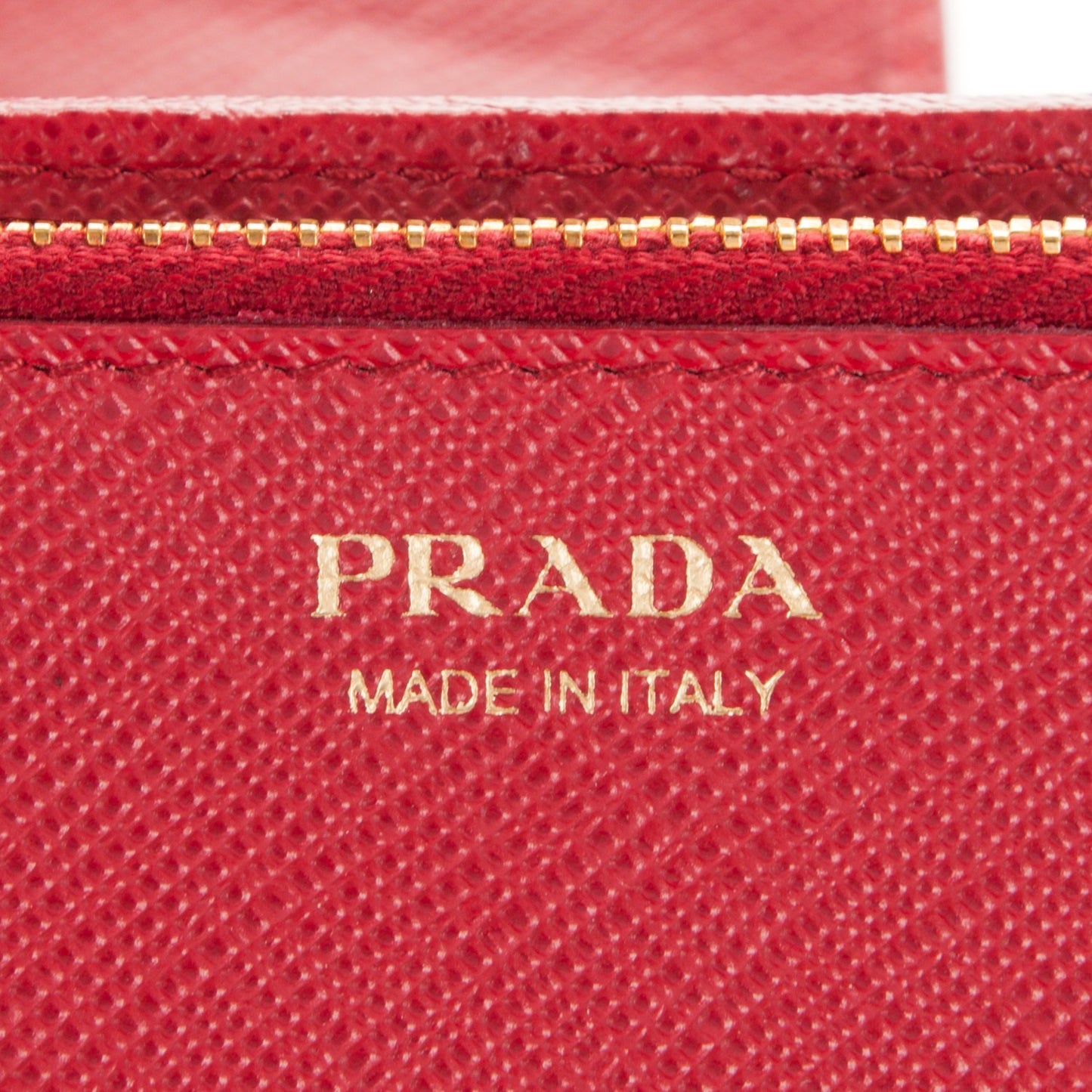 Saffiano Metal Tab Wallet Fuoco