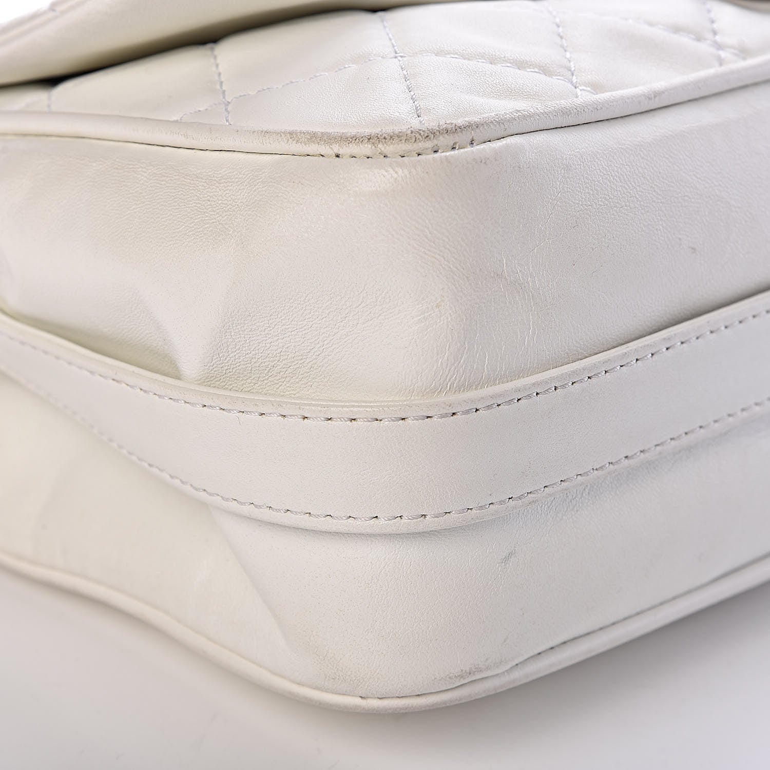 Chanel Lambskin Quilted Flap White 11 of 18
