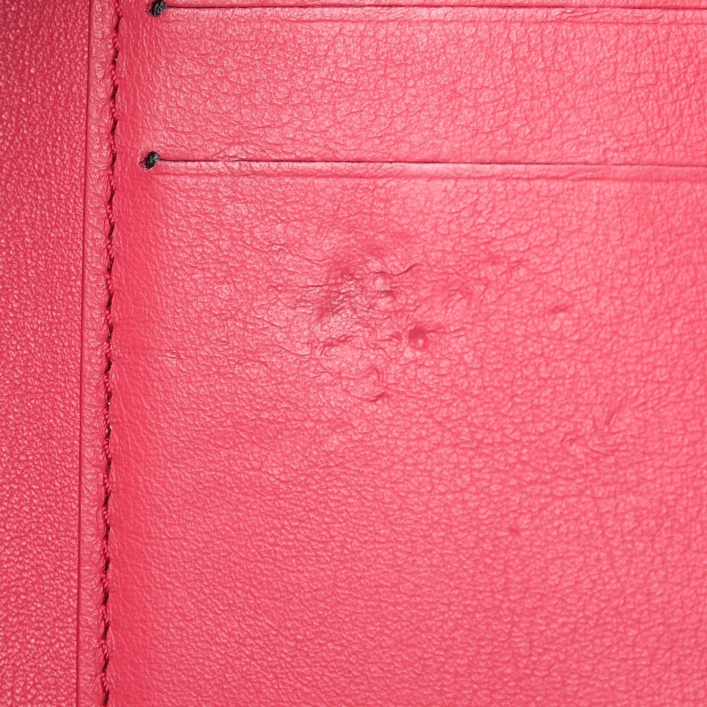 Taurillon Capucines Compact Wallet Black
