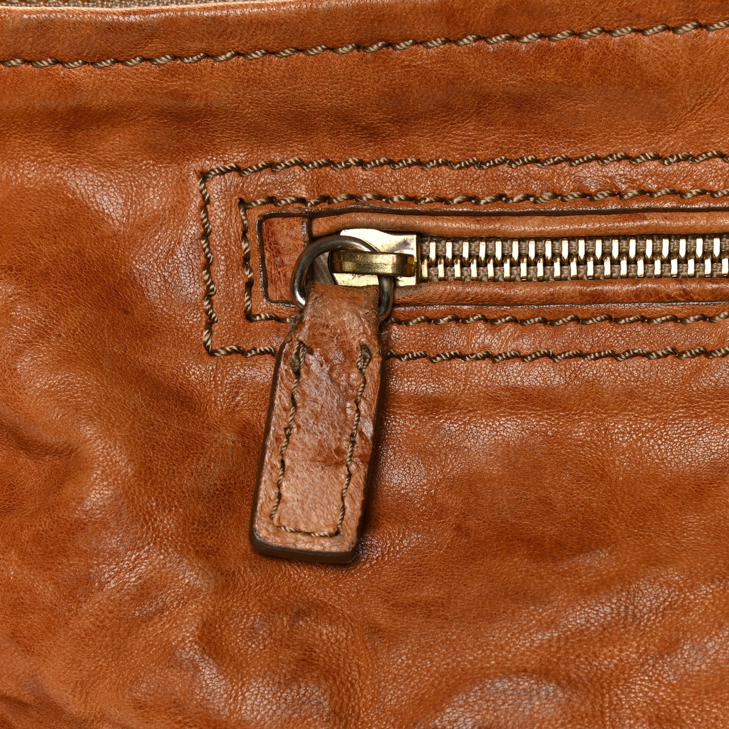 Givenchy Tumbled Sheepskin Medium Pandora Cigare 14 of 17
