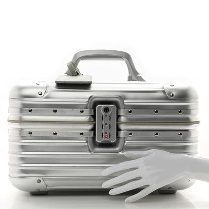 Rimowa Aluminum Topas Vanity Case Silver 2 of 20