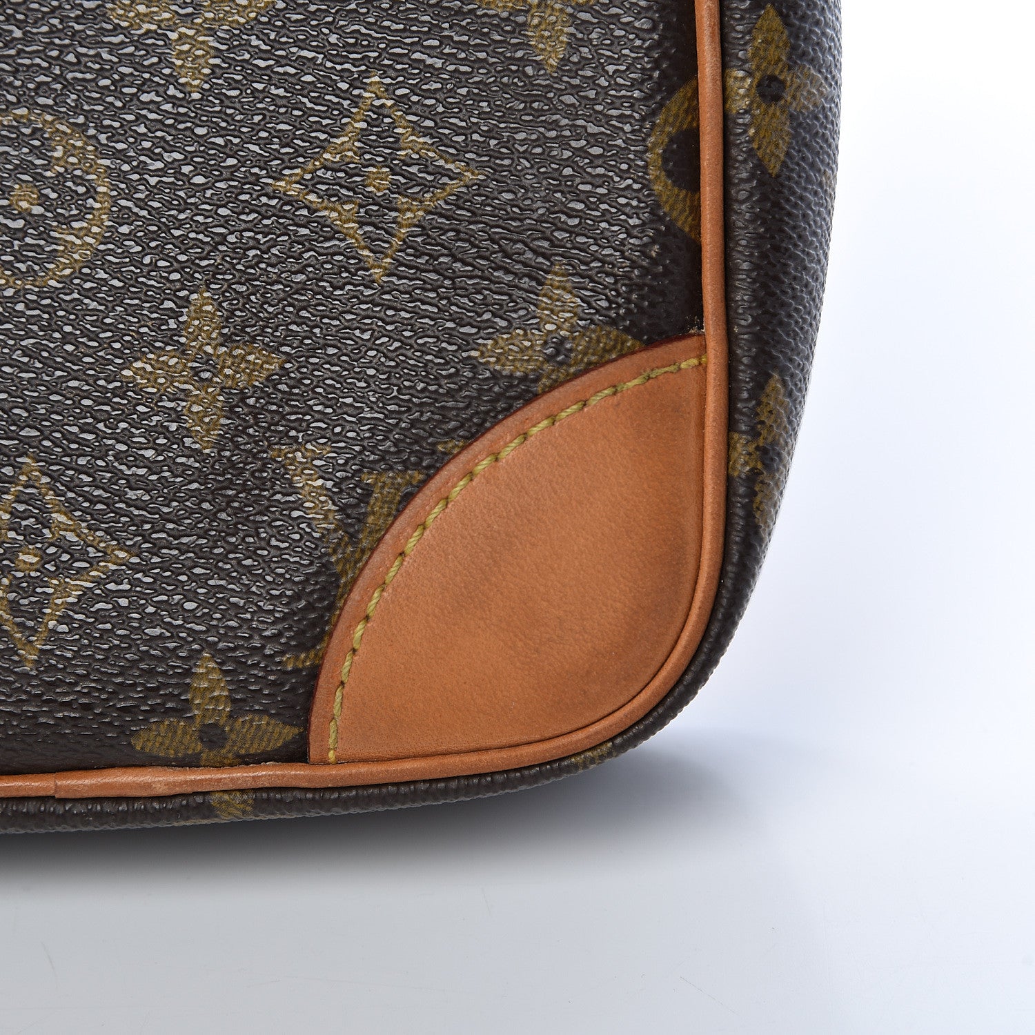 Louis Vuitton Monogram Danube 21 16 of 19