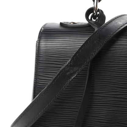 Louis Vuitton Epi Cluny MM Black 11 of 12