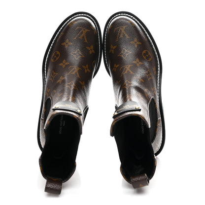 Louis Vuitton Patent Monogram LV Beaubourg Ankle Boots 37 Black 2 of 11