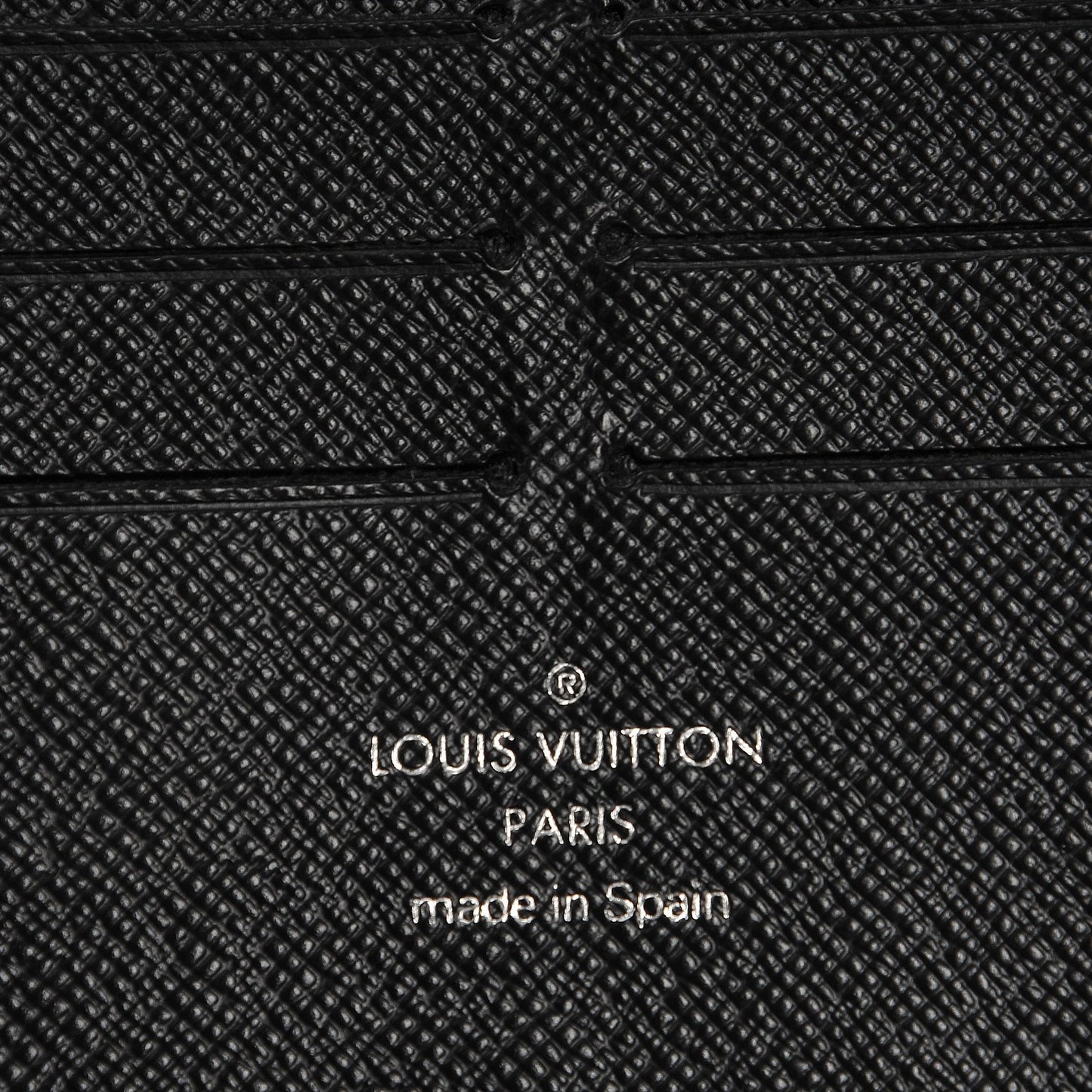 Damier Graphite Zippy Organizer Wallet