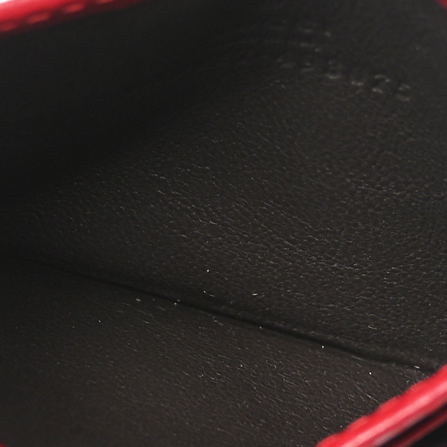 Calfskin Matelasse GG Marmont Card Holder Hibiscus Red