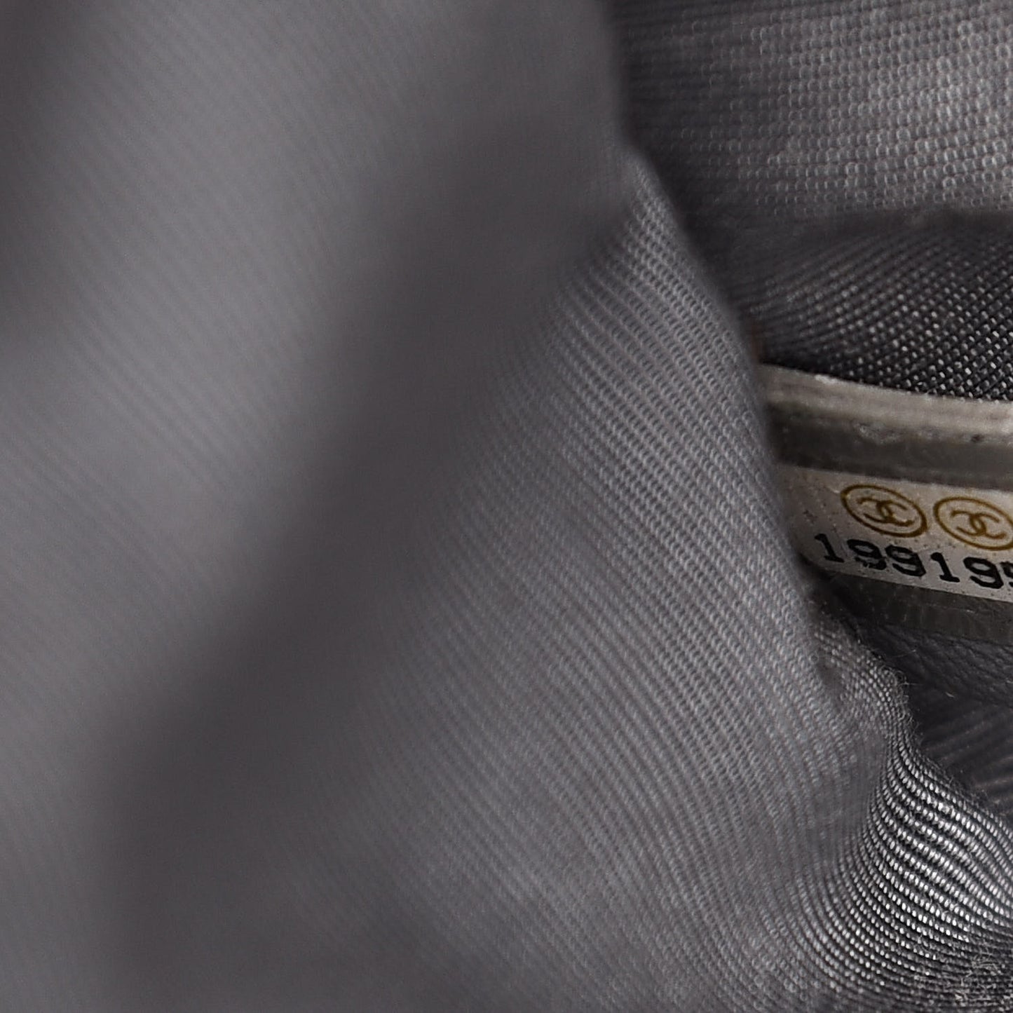 Caviar Quilted Medium French Riviera Flap Black