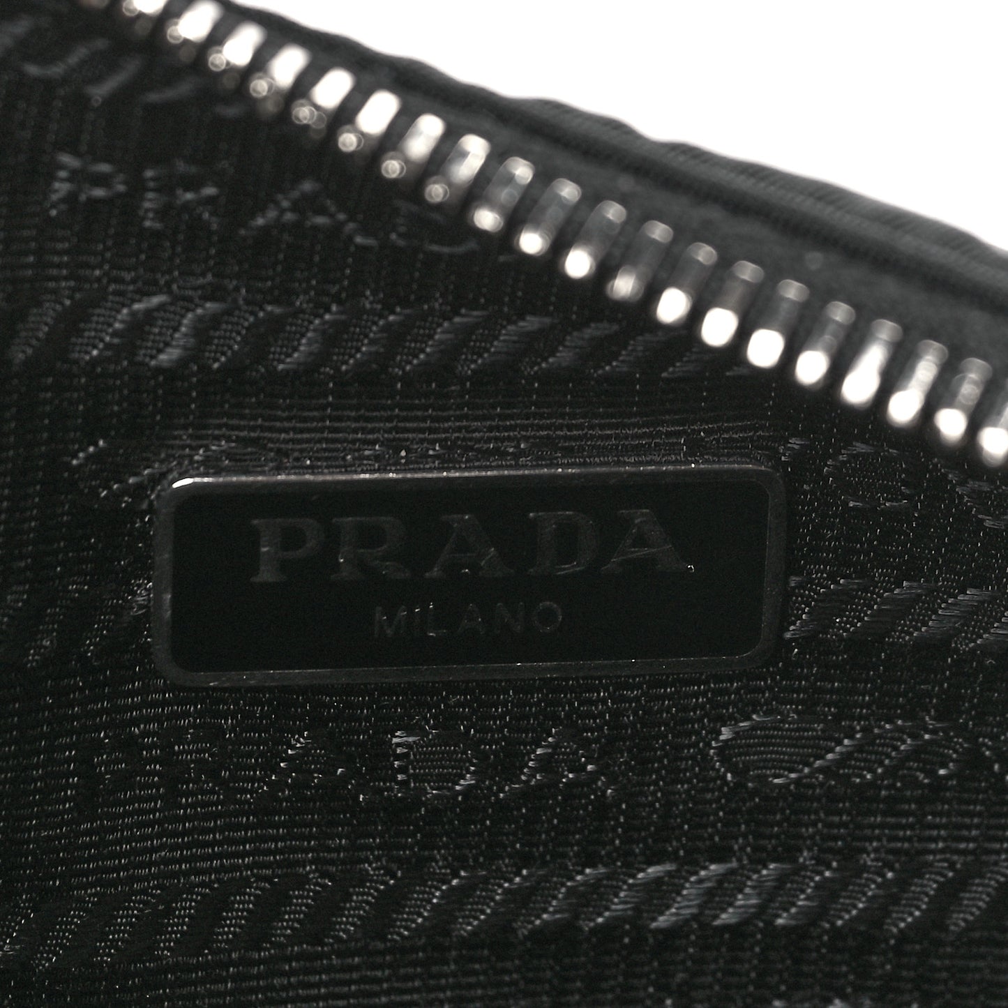 Nylon Re-Edition 2005 Shoulder Bag Black