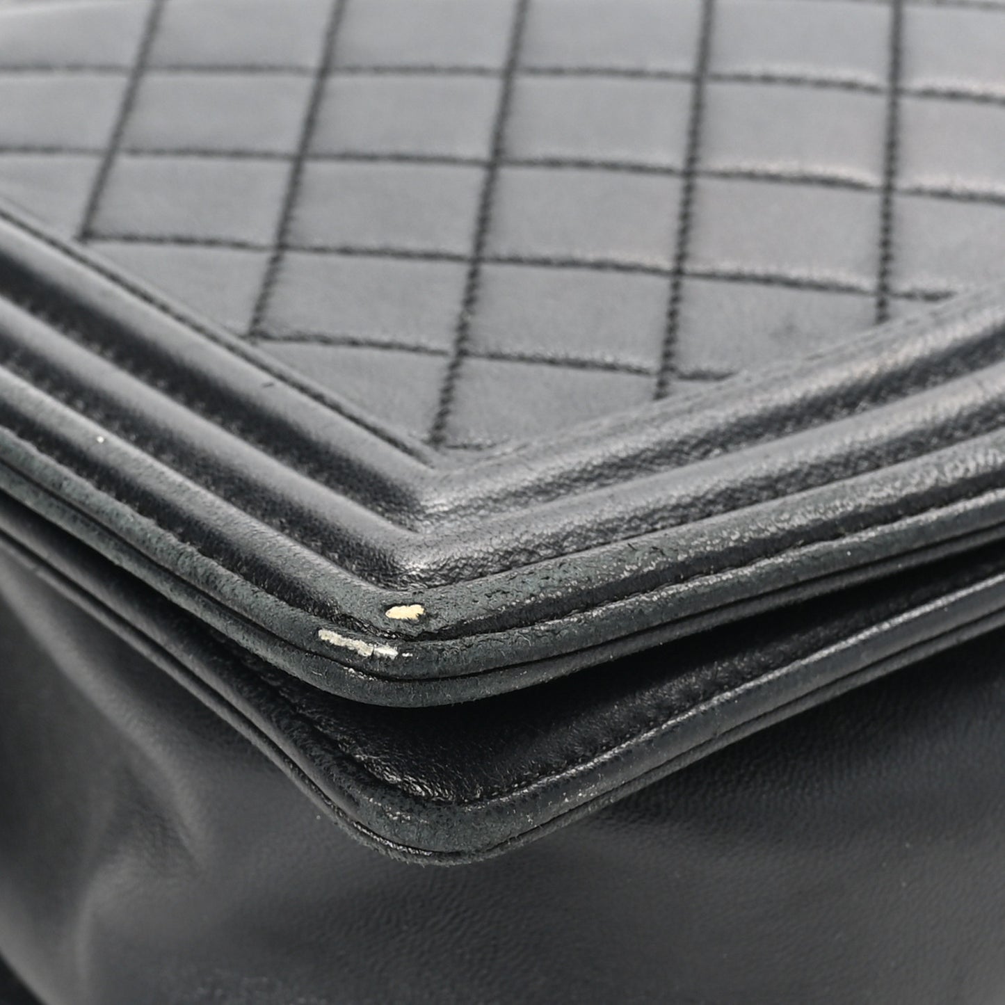 Lambskin Quilted New Medium Boy Flap Black