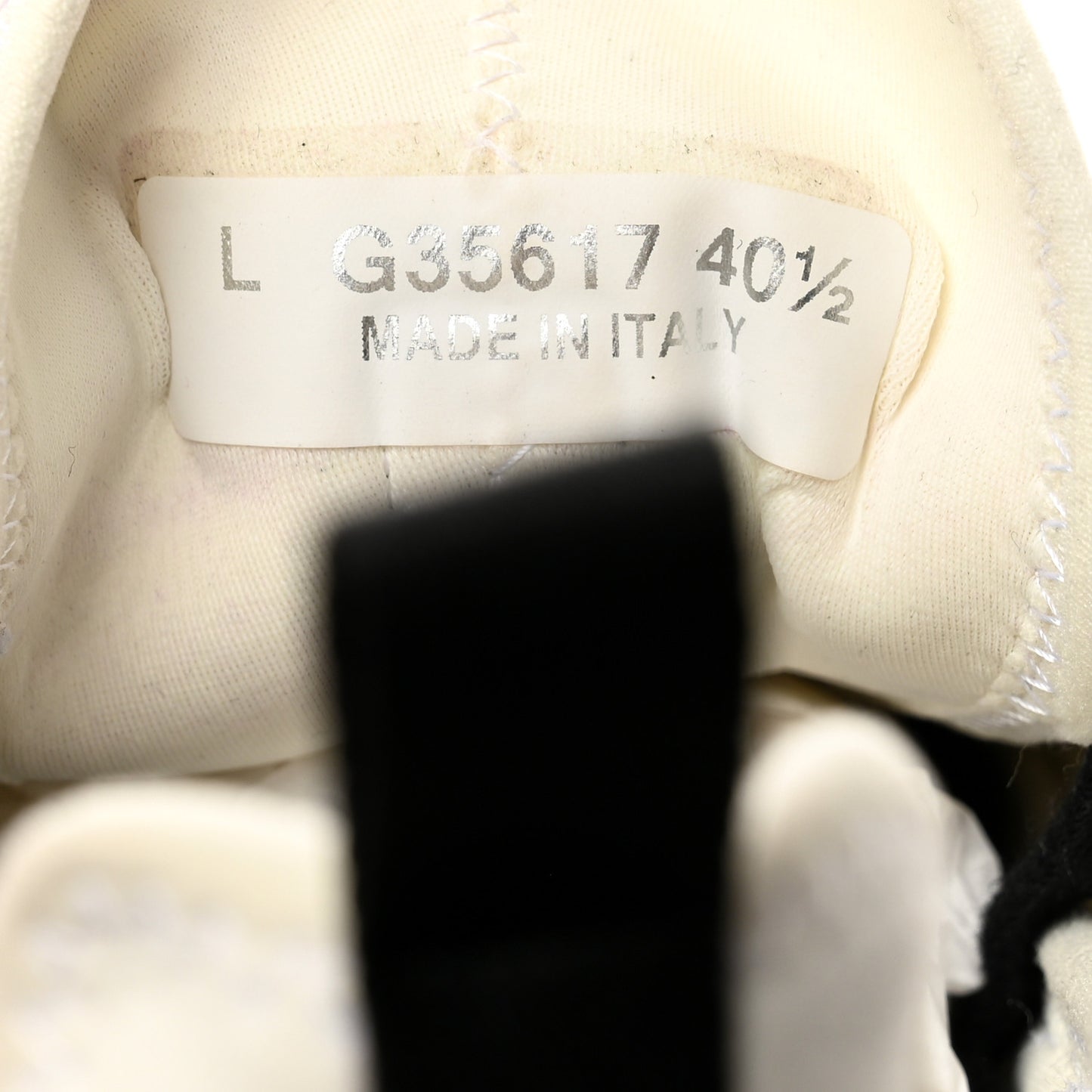 Velvet Calfskin Mixed Fibers CC Sneakers 40.5 Ivory Black