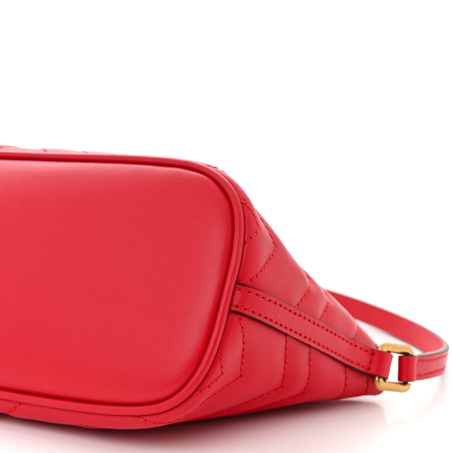Calfskin Matelasse Chevron GG Marmont Sling Shoulder Bag Rosso