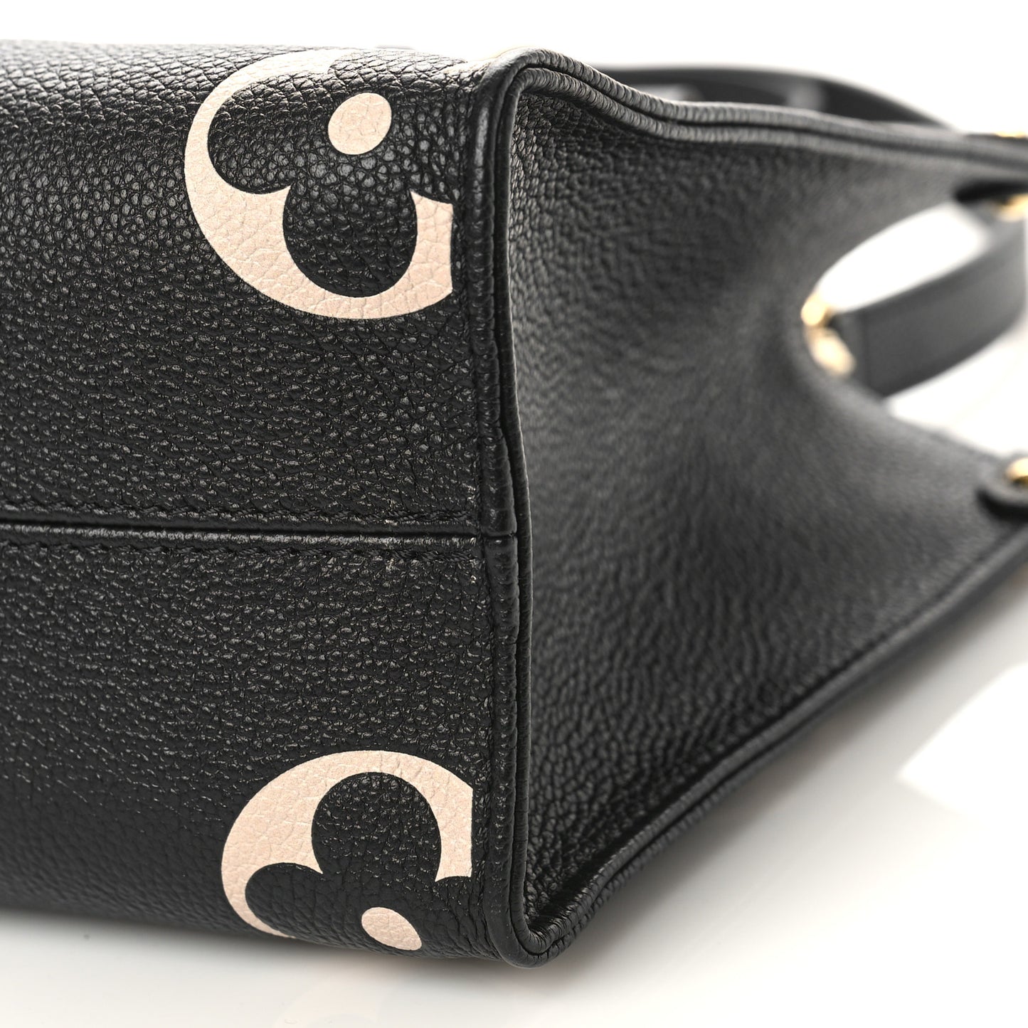 Empreinte Monogram Giant Onthego PM Black Beige