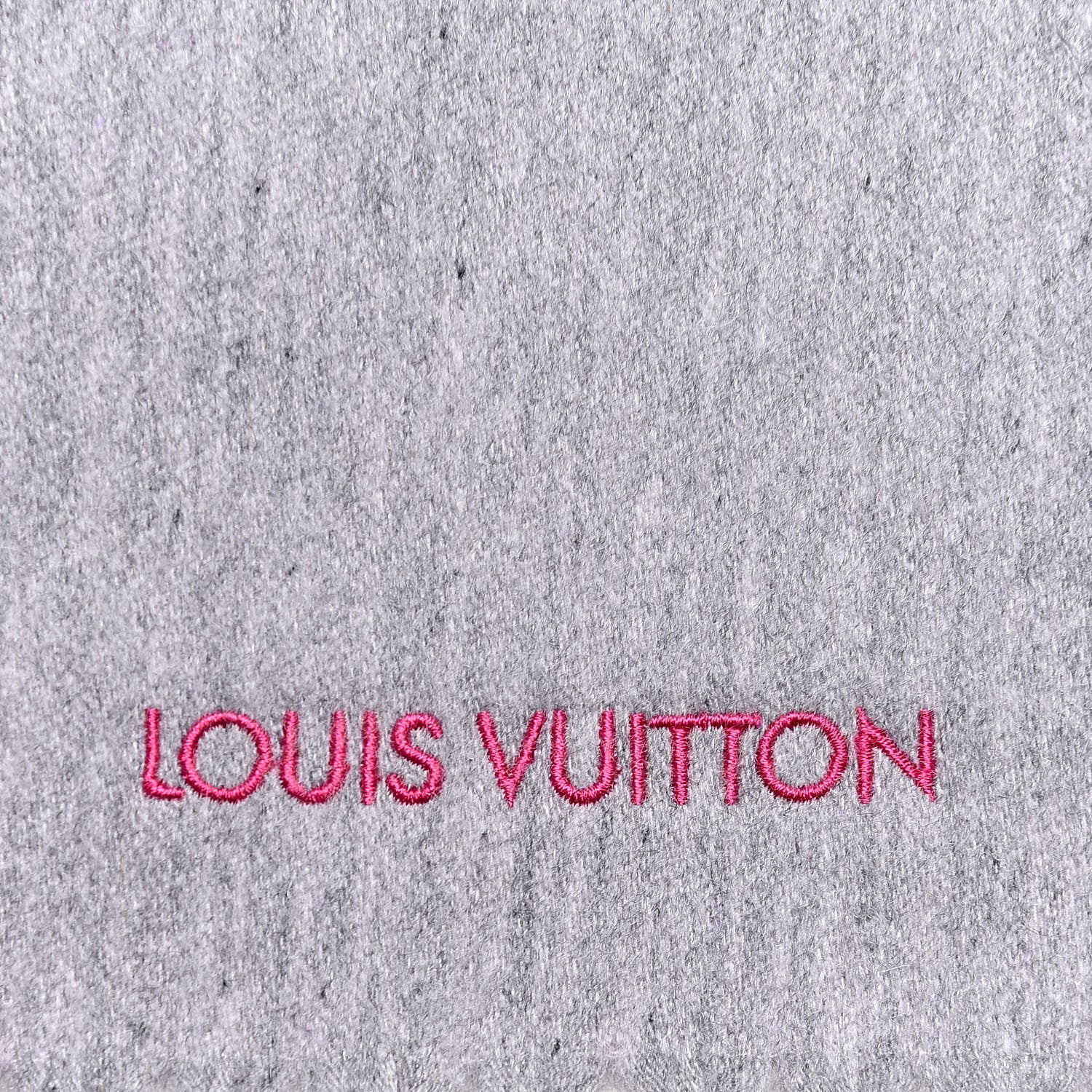 Louis Vuitton Cashmere Flowers River Scarf Grey 5 of 5