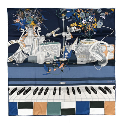 Hermes Silk Carres En Studio Scarf 70 Bleu Nuit White Vert 1 of 4