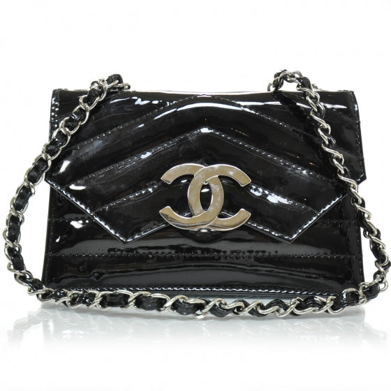 Patent Small Chevron Flap Black