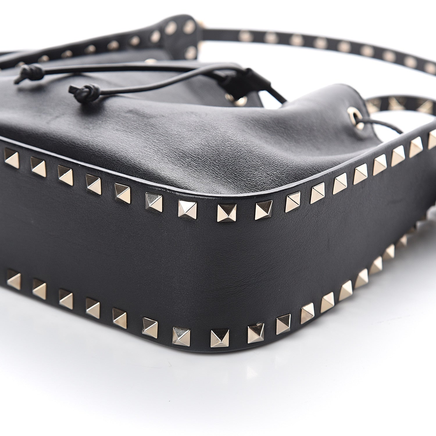 Valentino Garavani Vitello Rockstud Bucket Bag Black 8 of 8