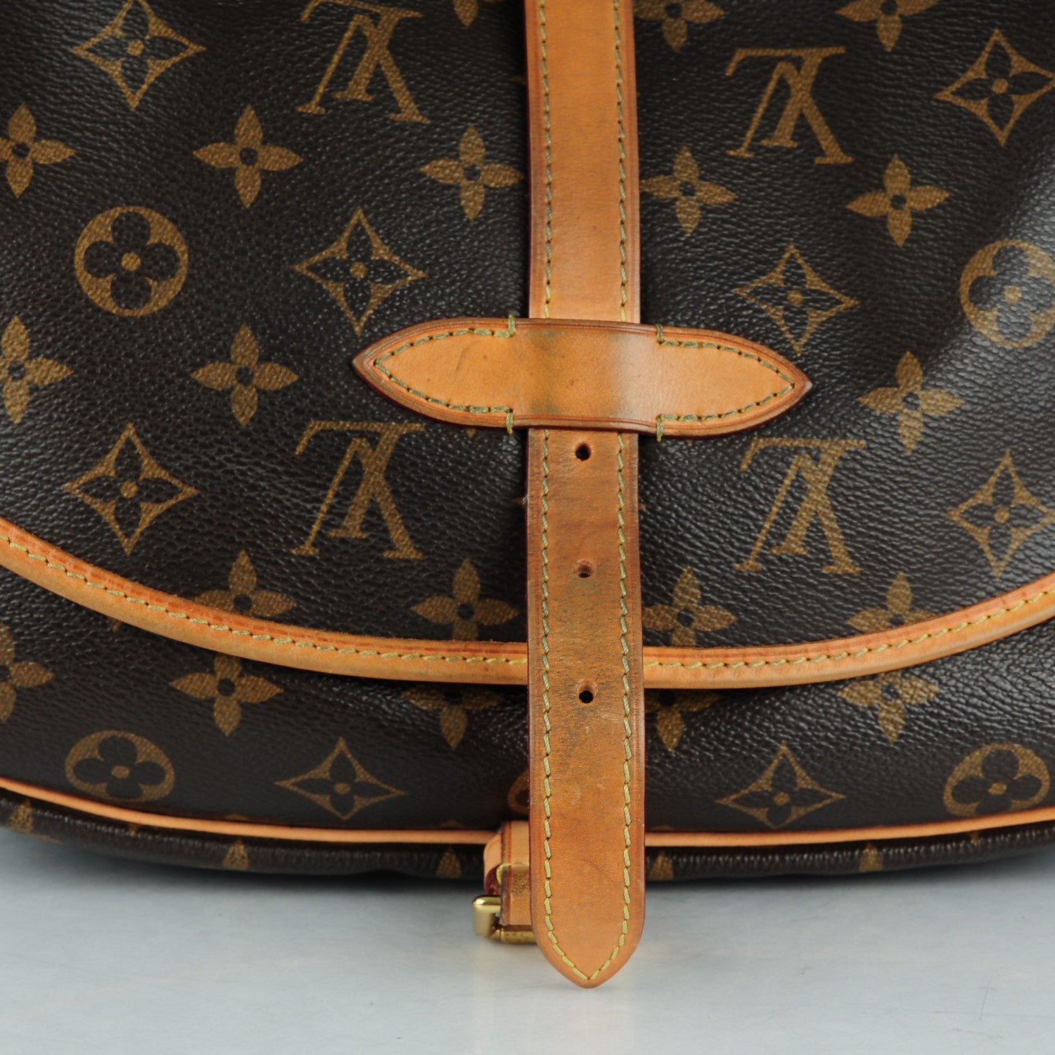 Louis Vuitton Monogram Saumur MM 7 of 12