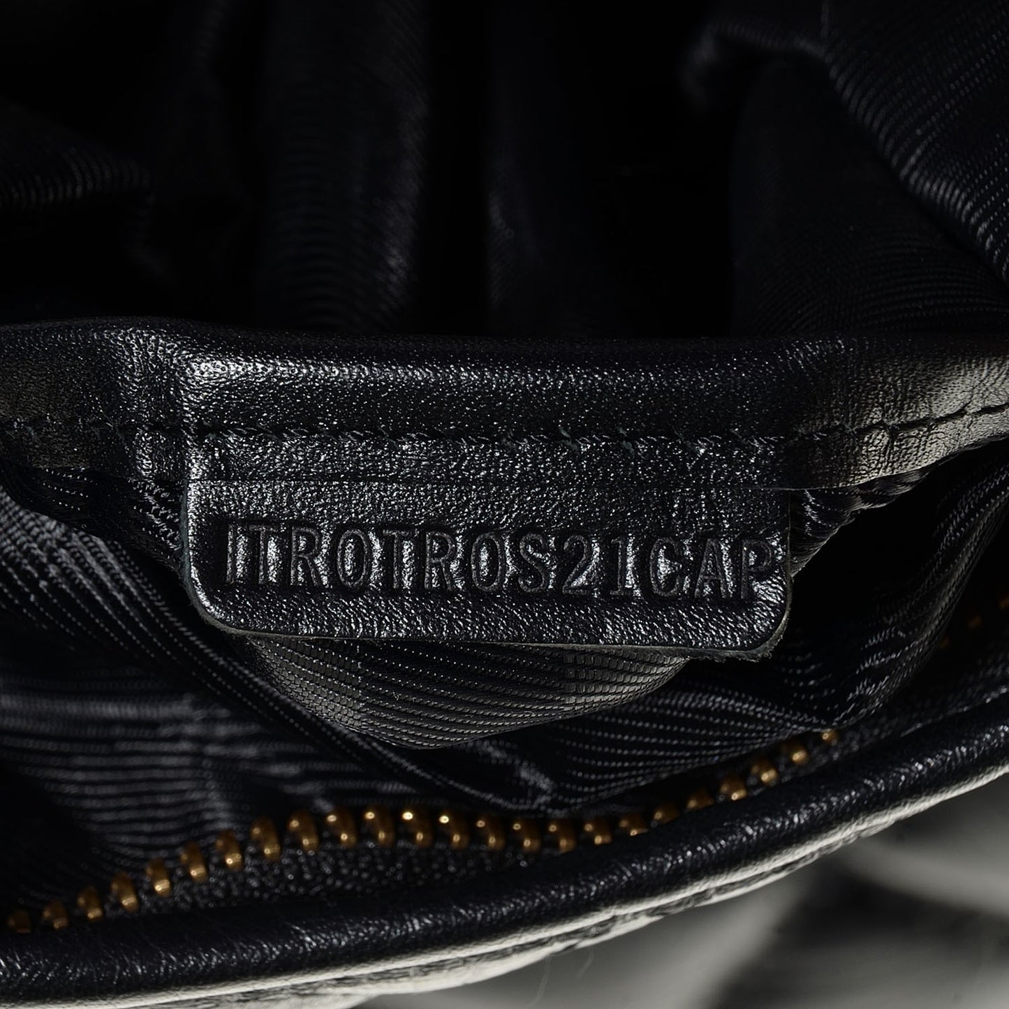 Calfskin Quilted Hoxton Hobo Black