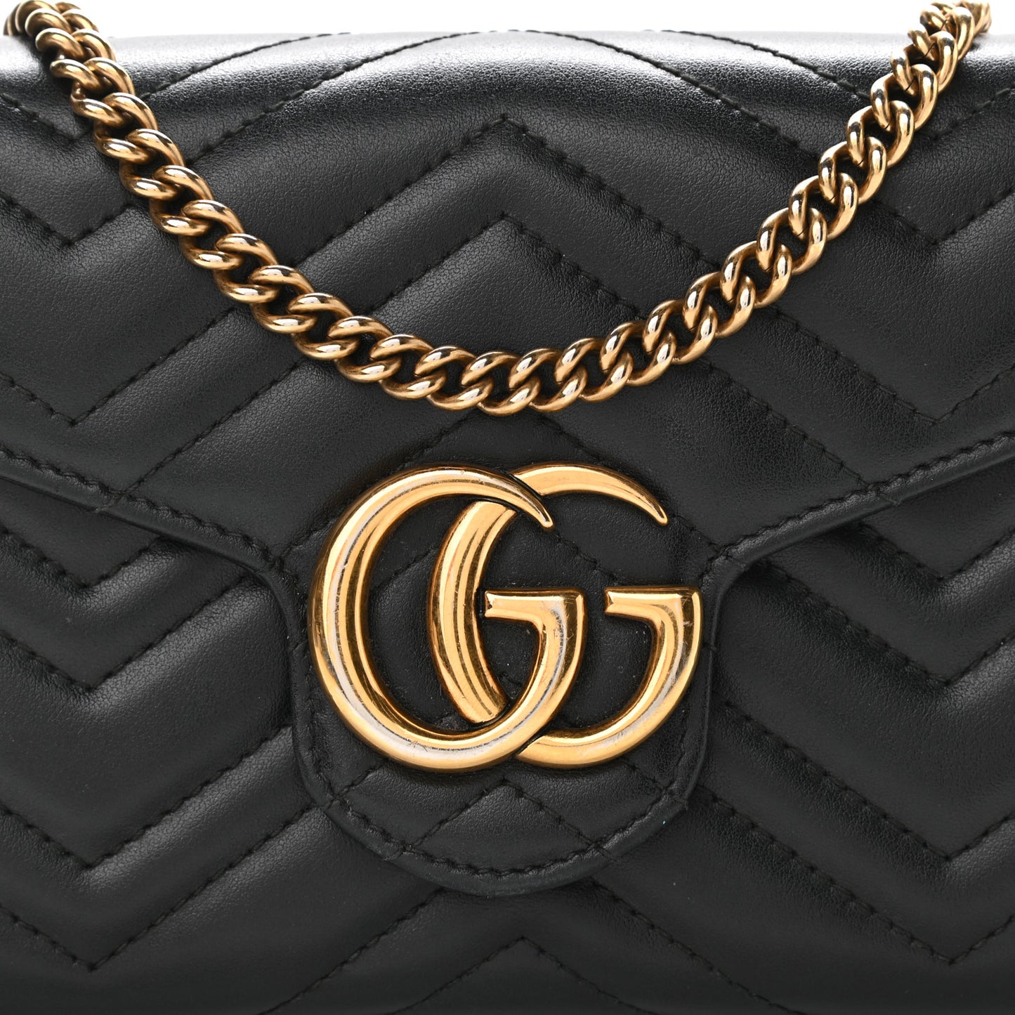 Calfskin Matelasse GG Marmont Chain Wallet Black