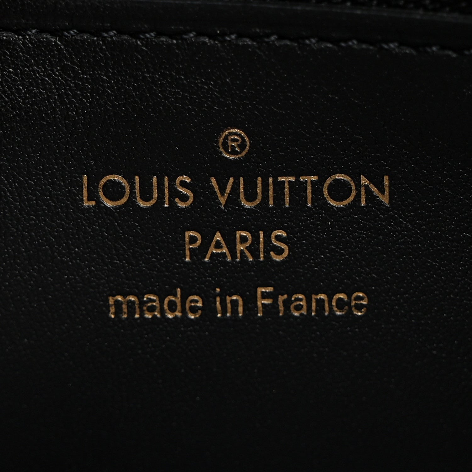 Louis Vuitton Taurillon Capucines Snakeskin Wallet Black 7 of 8