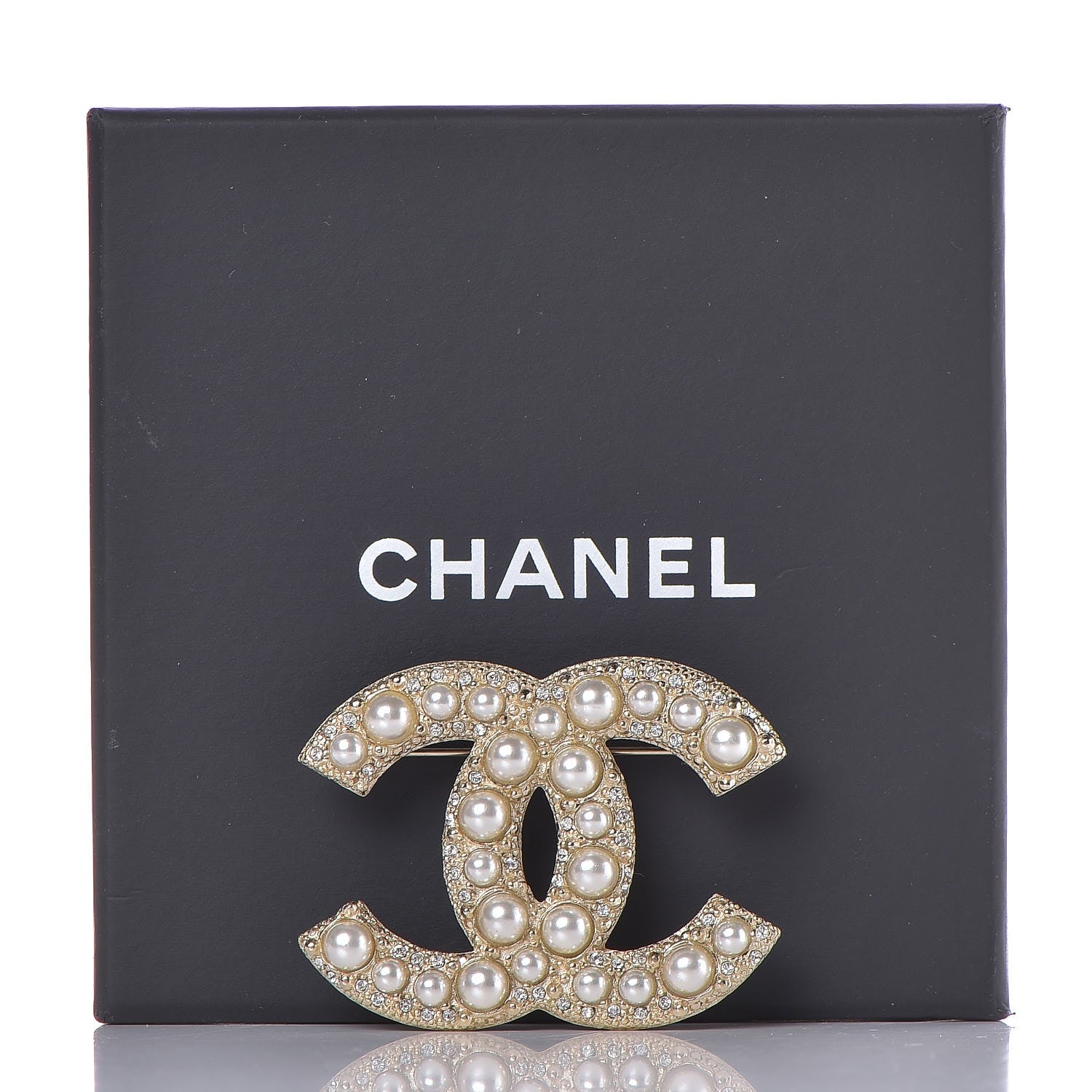 Chanel Pearl Crystal CC Brooch Gold 5 of 5