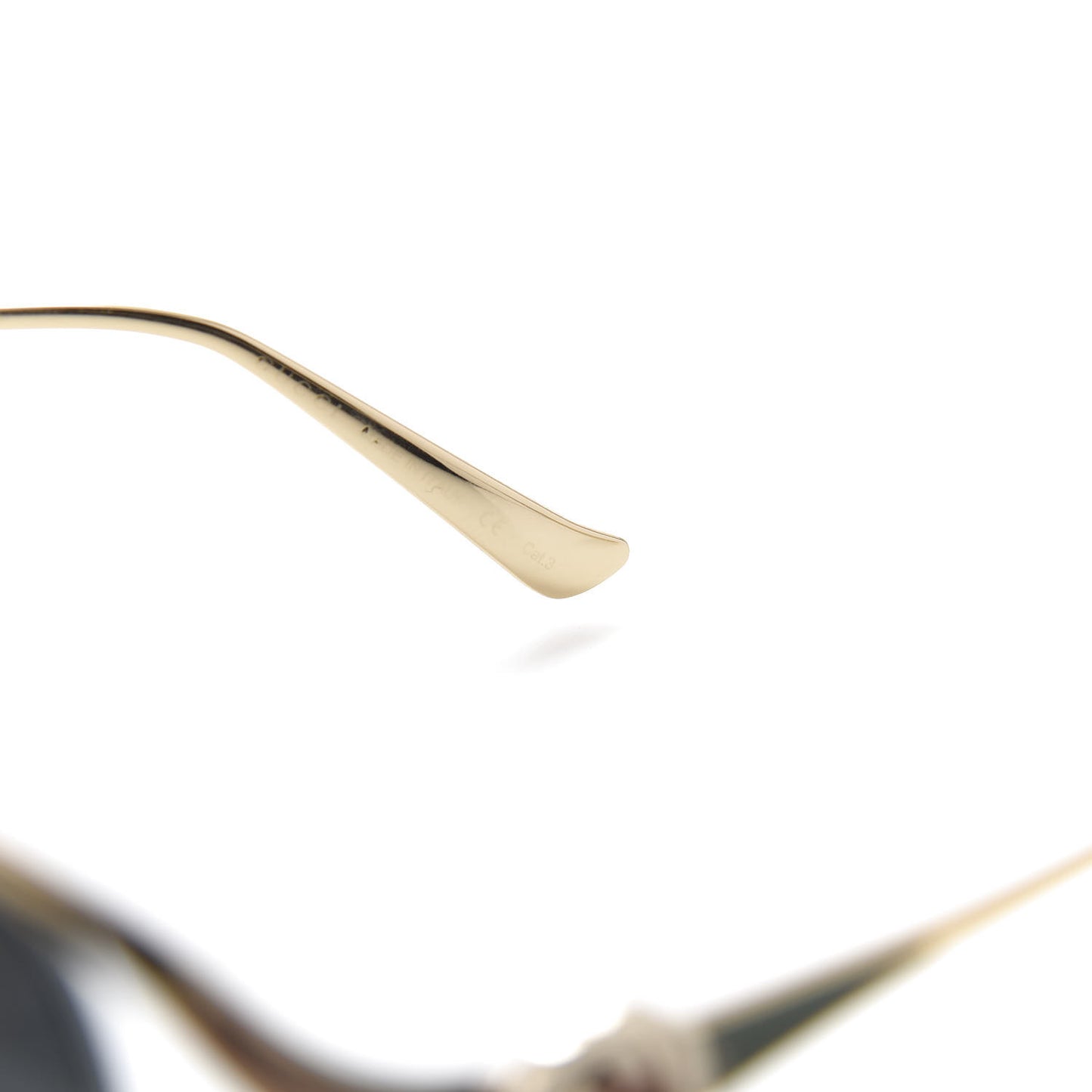 Metal Oversized Round Frame GG0225S Sunglasses Gold