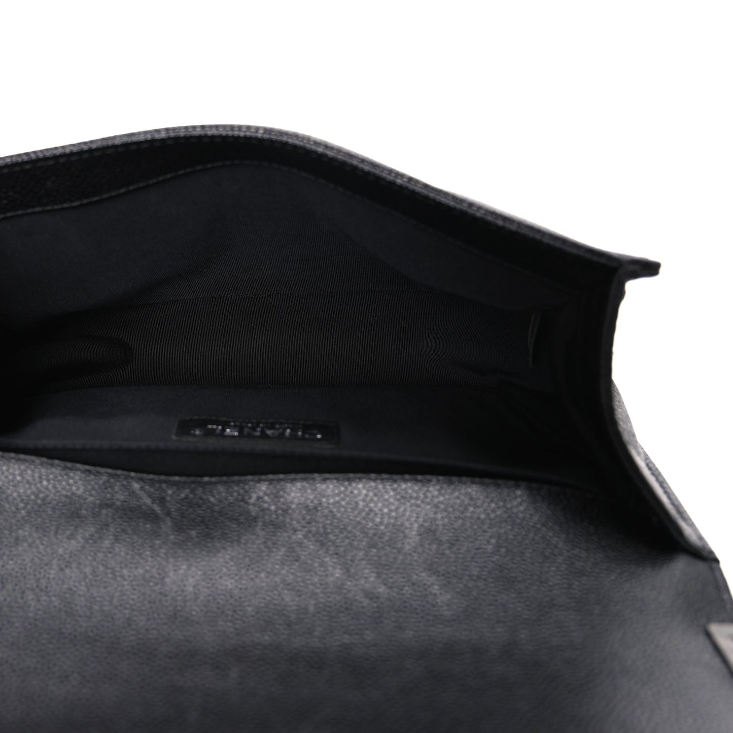 Caviar Quilted Medium Boy Flap Black
