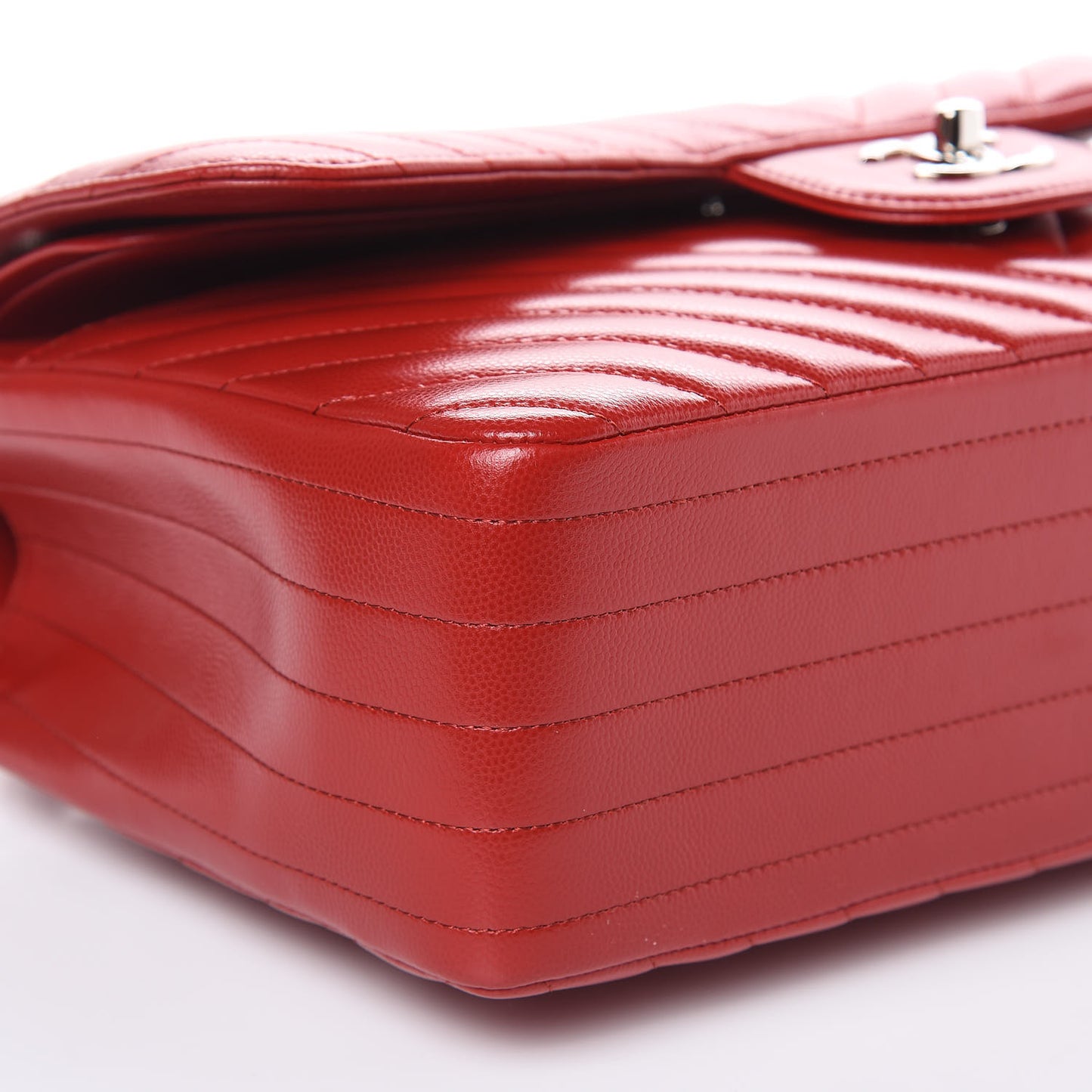Caviar Chevron Quilted Jumbo Double Flap Dark Red