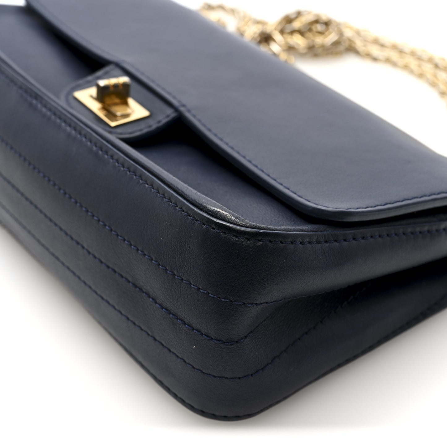 Calfskin Nude 2.55 Reissue 225 Flap Blue