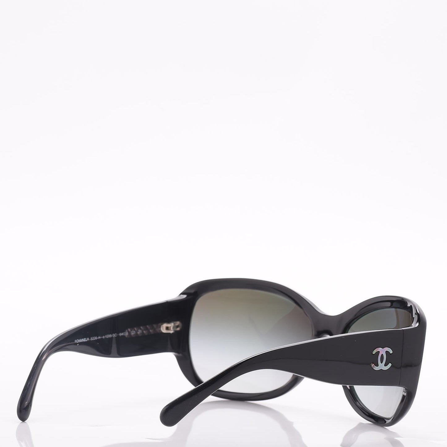 CC Logo Sunglasses 5226 Black