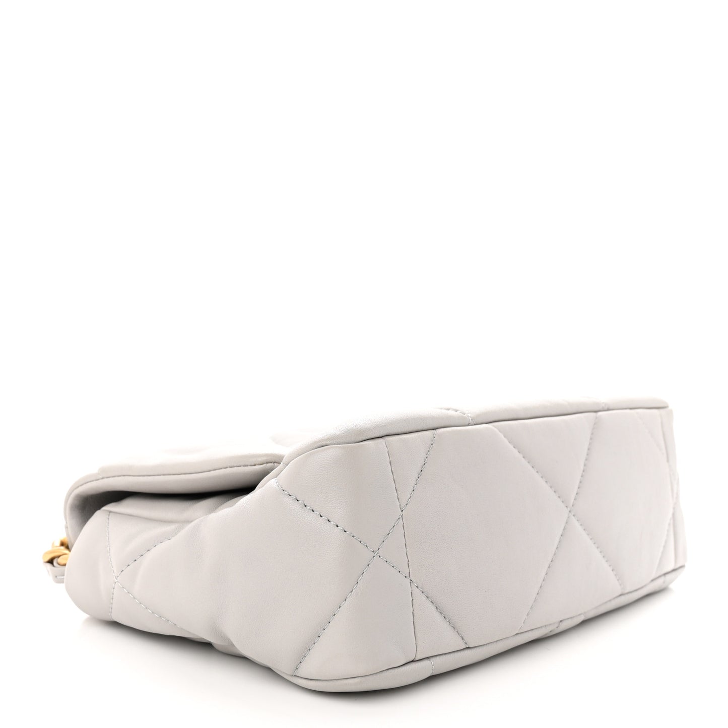 Lambskin Quilted Medium Chanel 19 Flap Grey