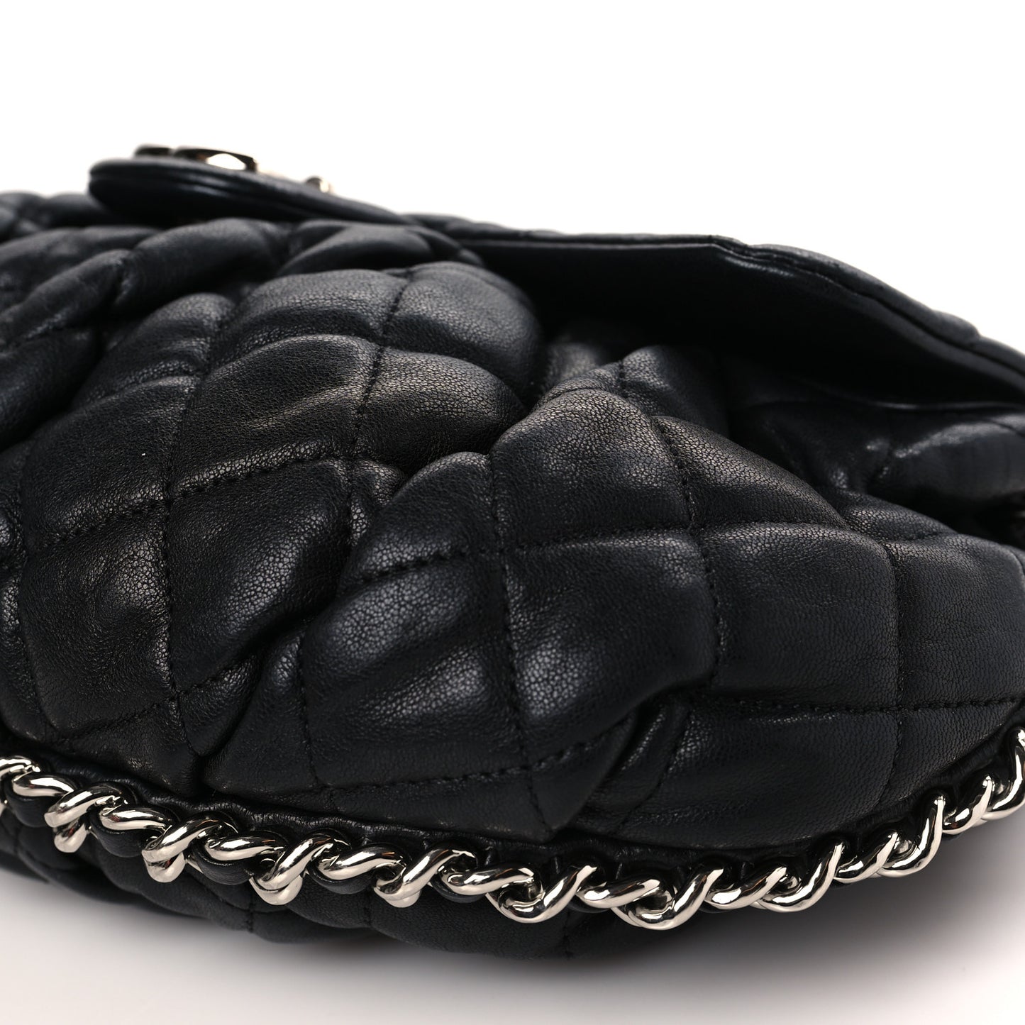 Washed Lambskin Quilted Chain Around Flap Black