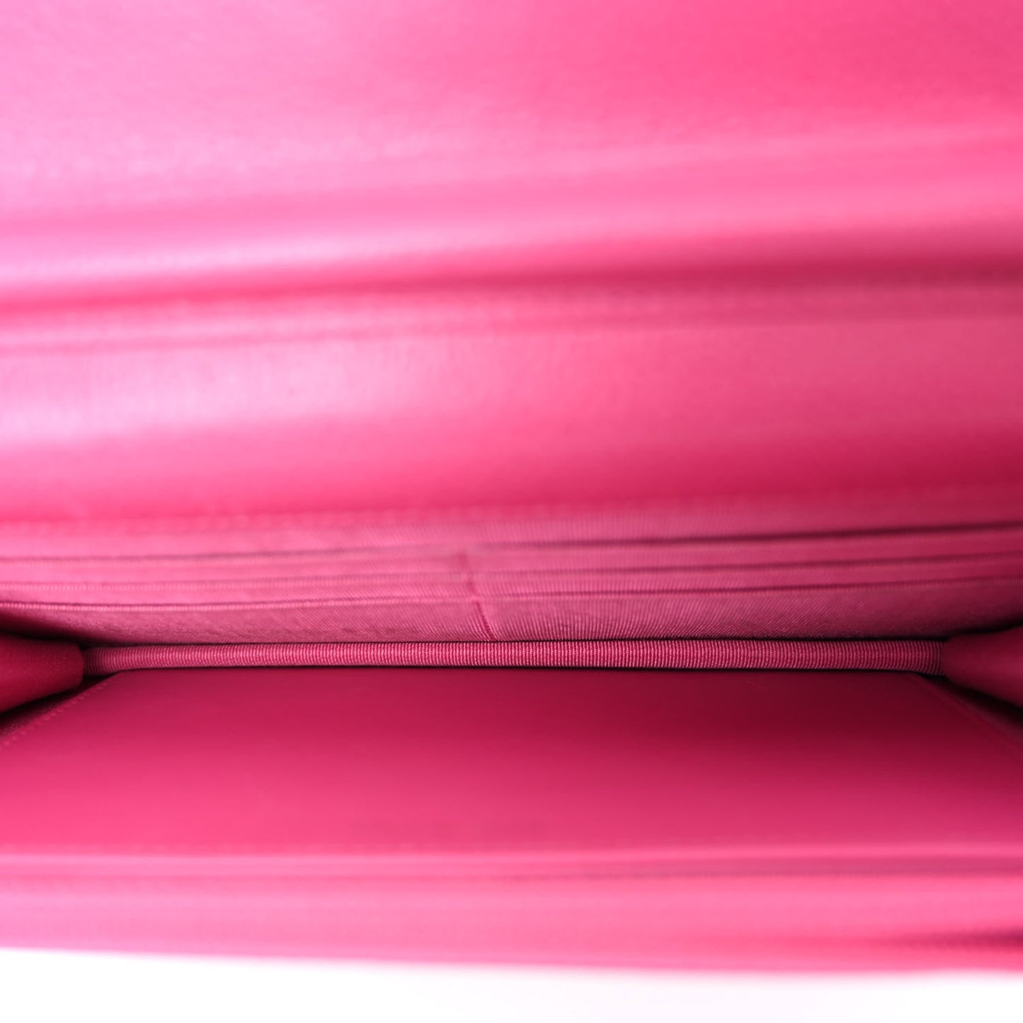 Caviar Quilted Wallet on Chain WOC Fuchsia