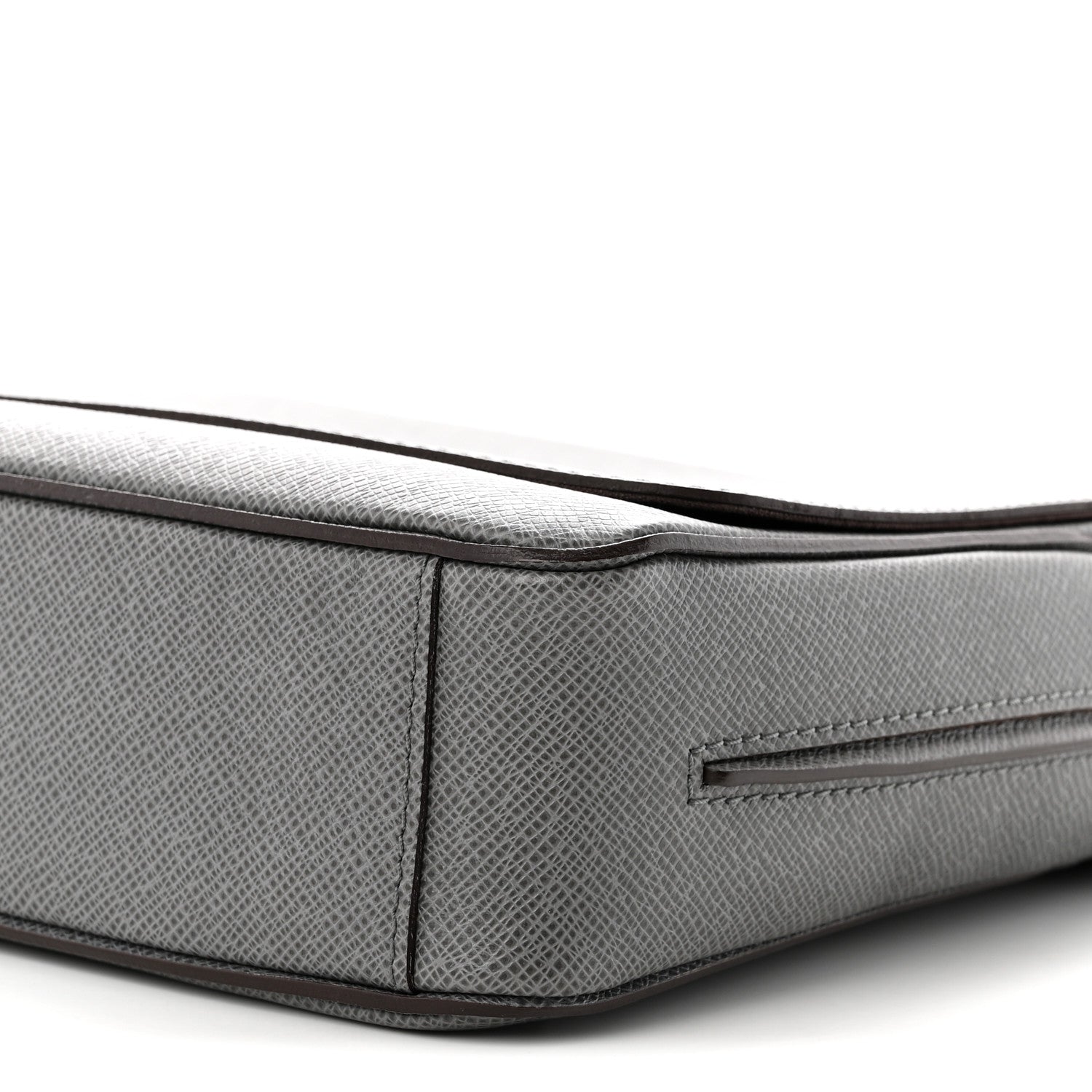 Louis Vuitton Taiga Roman PM Messenger Glacier 1925415 – FASHIONPHILE
