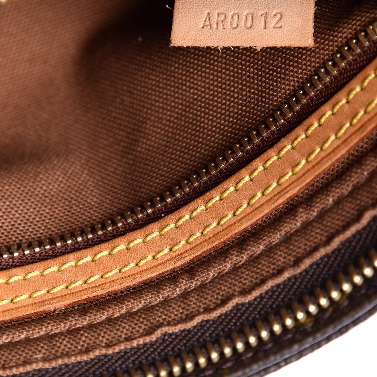 Monogram Trotteur