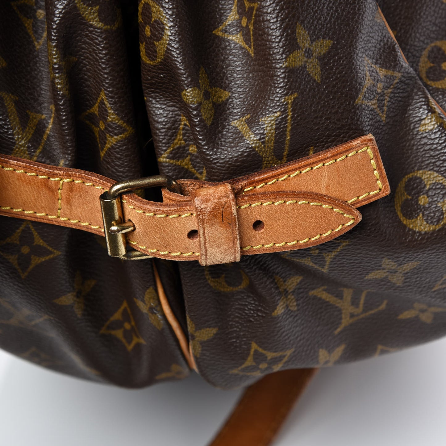 Monogram Saumur 35