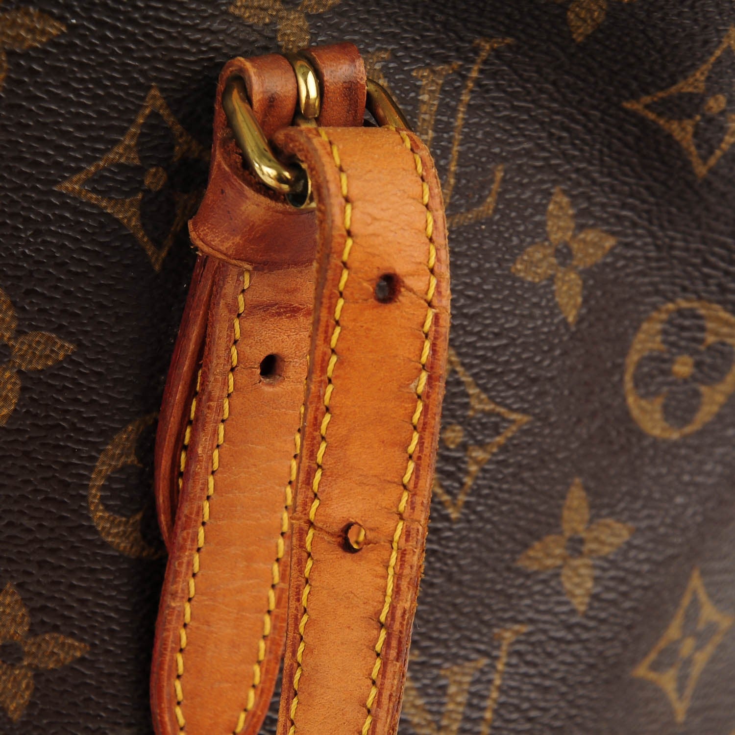 Louis Vuitton Monogram Petit Bucket 23 11 of 13