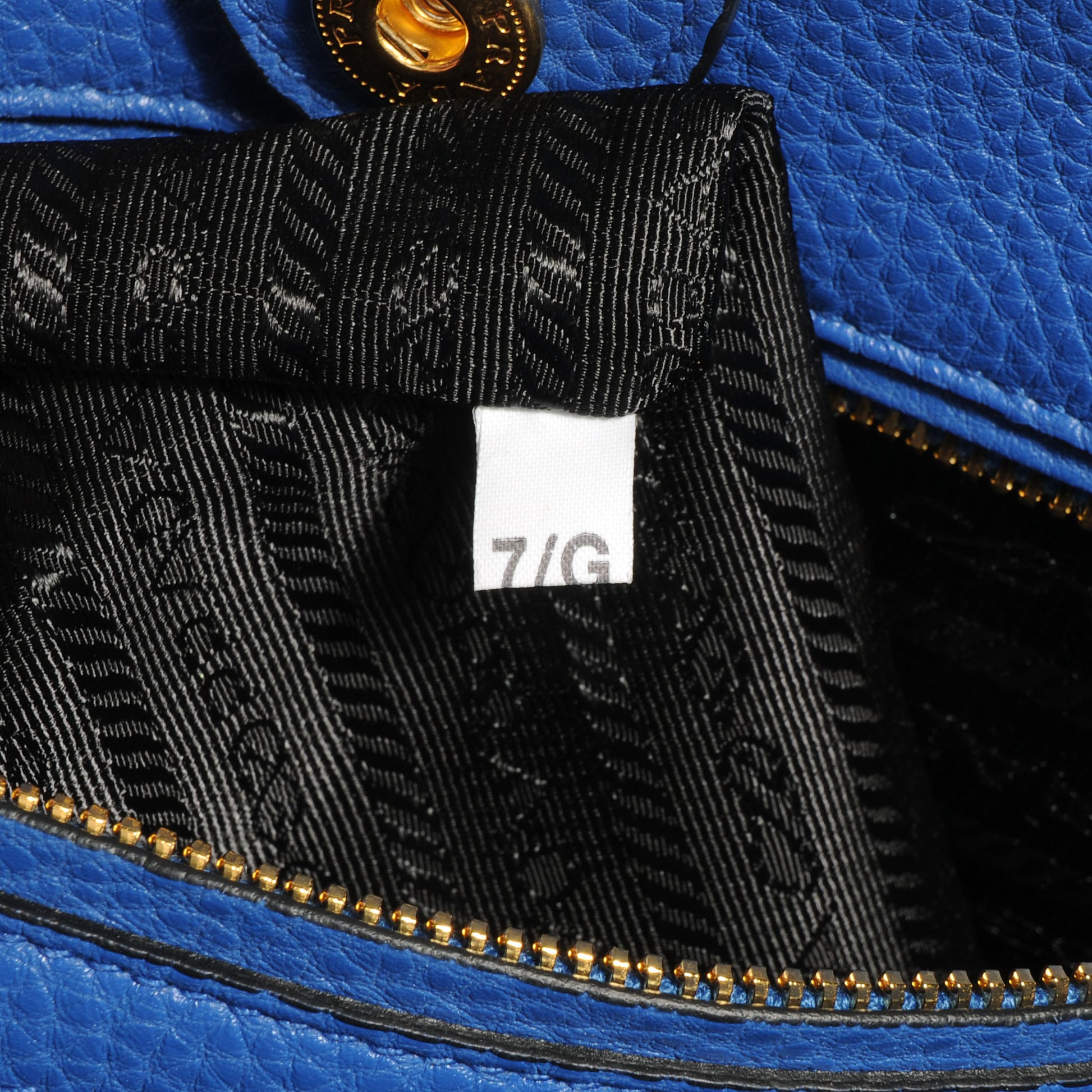 Prada Vitello Daino Shopping Tote Azzurro 8 of 11
