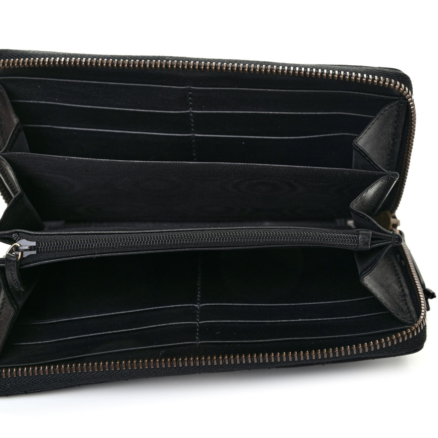 Gucci Calfskin Matelasse Pearly GG Marmont Zip Around Wallet Black 4 of 4