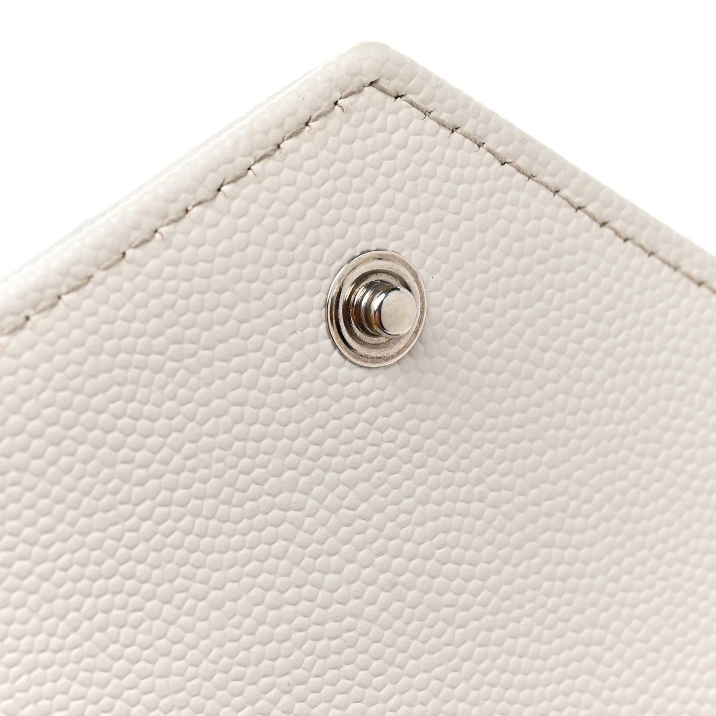 Grain De Poudre Matelasse Chevron Monogram Chain Wallet Optical White