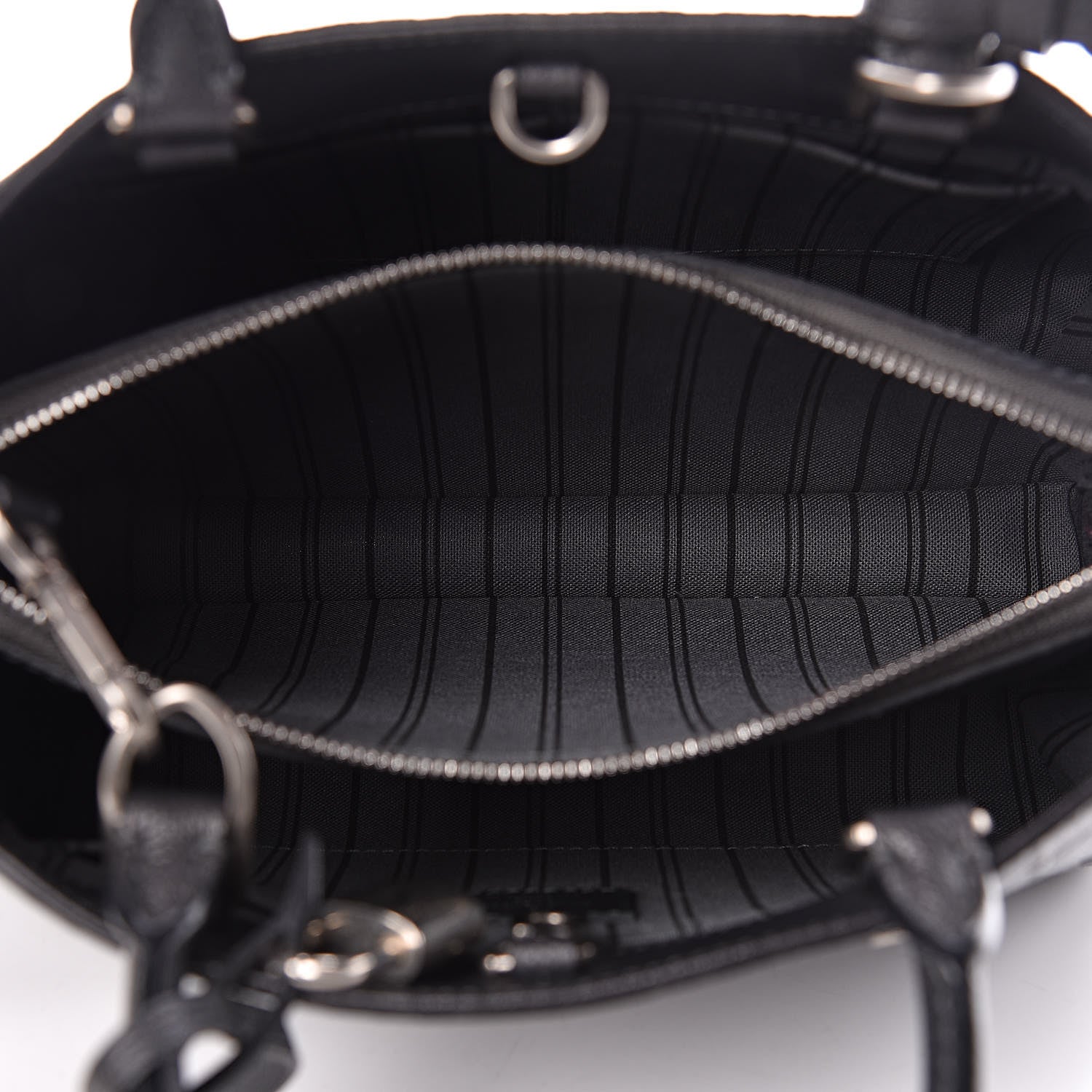 Louis Vuitton Empreinte Studded Montaigne BB Platine 5 of 11