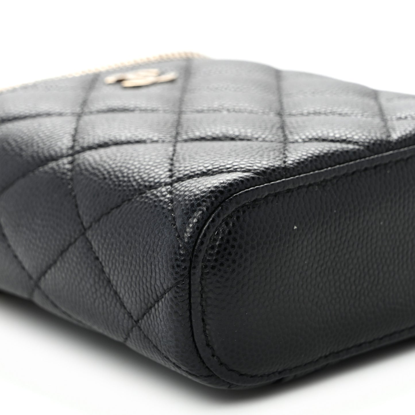 Caviar Quilted Small Vertical Coco Beauty Vanity Case With Chain Black