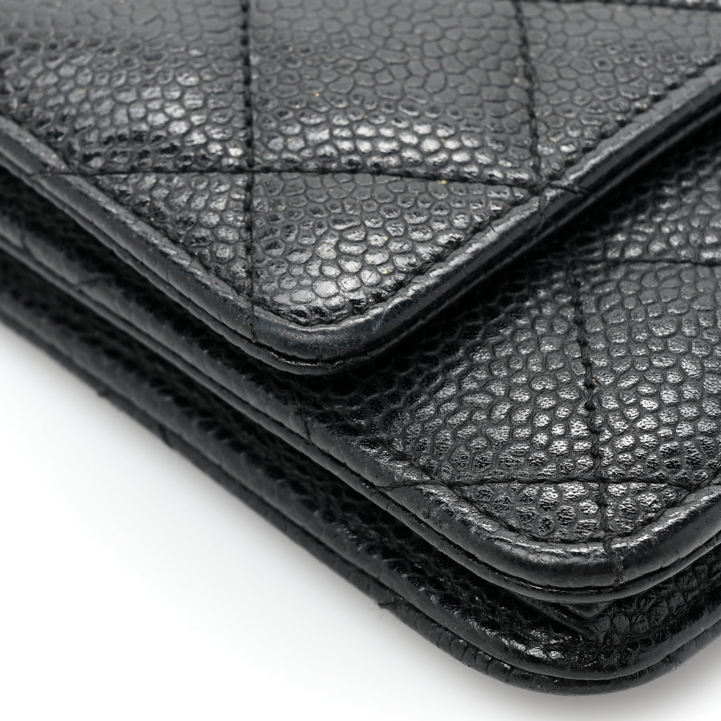 Caviar Quilted Wallet on Chain WOC Black