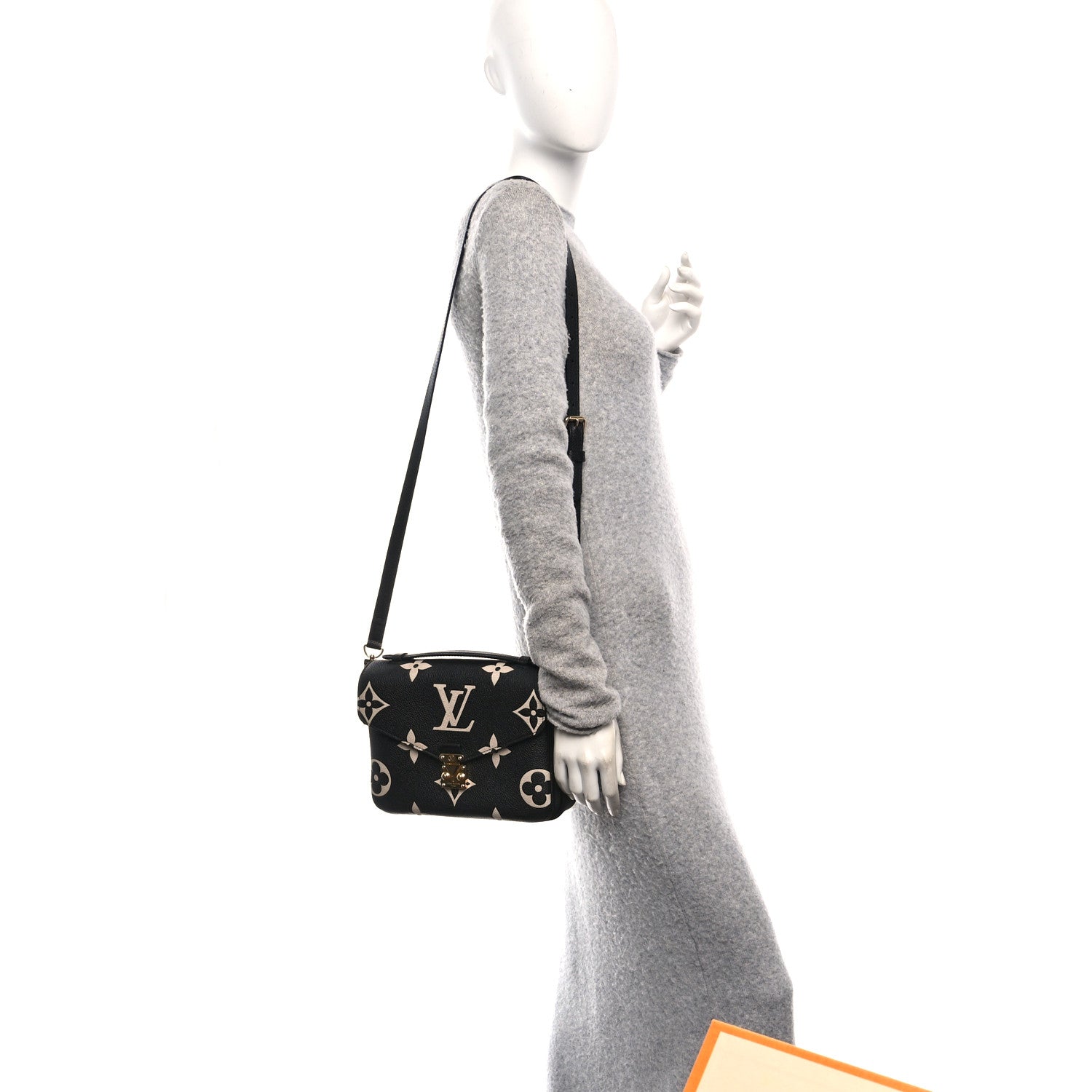 Louis Vuitton Empreinte Monogram Giant Pochette Metis Black Beige 2 of 10
