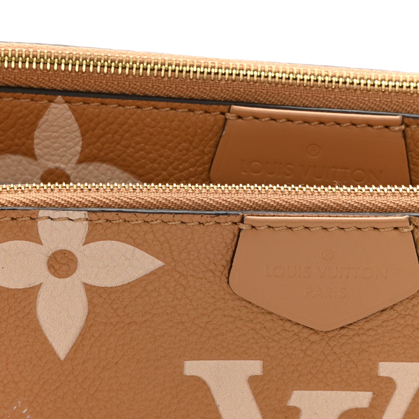 Empreinte Monogram Giant Multi Pochette Accessories Arizona Creme