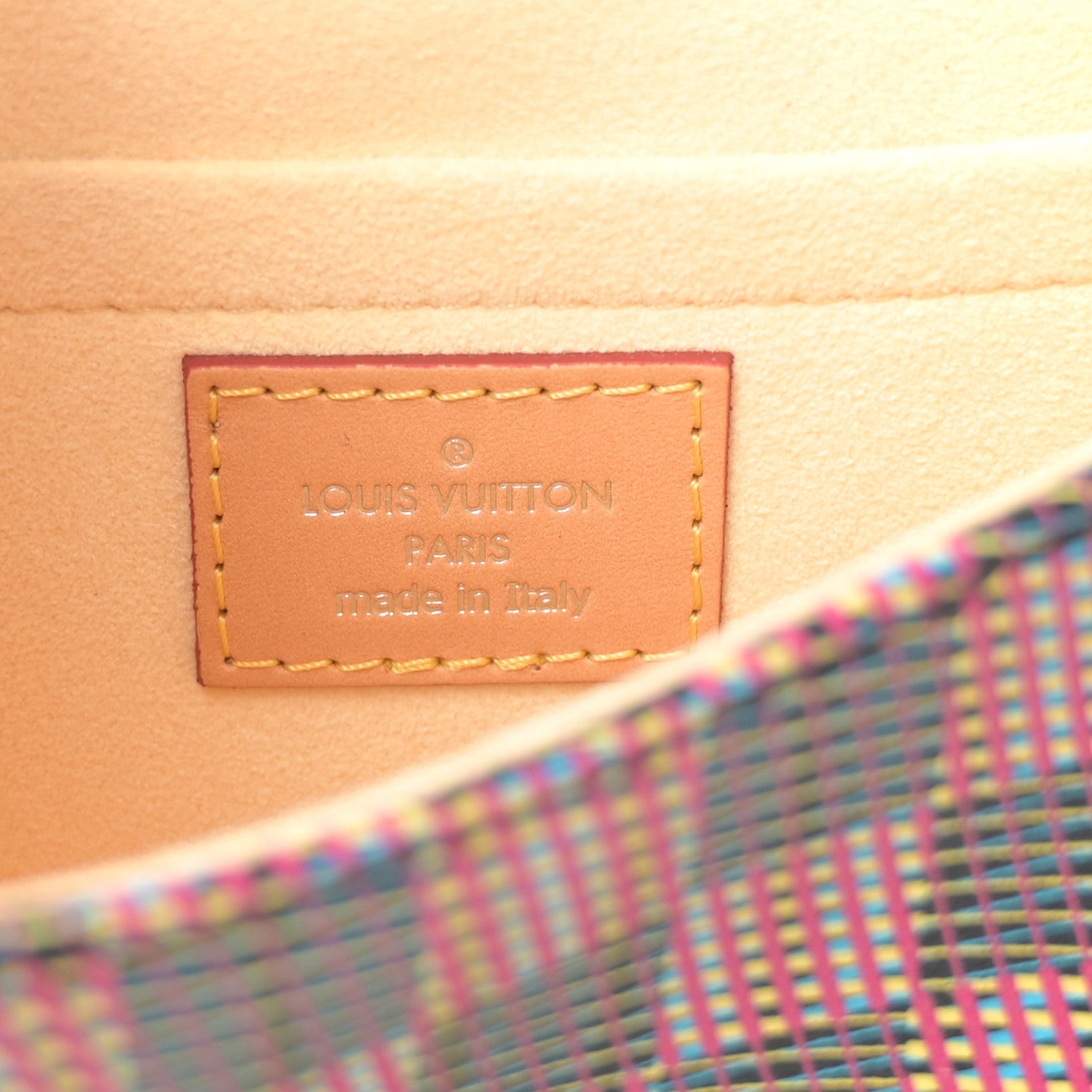 Louis Vuitton Monogram LV Pop Tambourin Rose 6 of 10